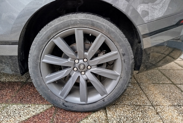 Land-Rover RANGE ROVER VELAR R-DYNAMIC D240 2.0 SD4  4WD 240 ch / TOIT OUVRANT 