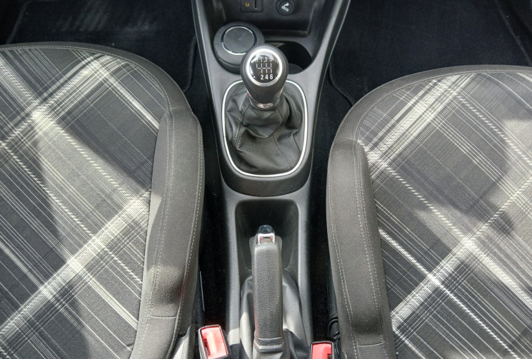 Opel Corsa 1.4 i 16V Turbo COLOR EDITION 
