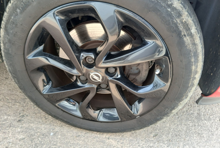 Opel Corsa 1.4 i 16V Turbo COLOR EDITION 