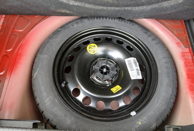 Opel Corsa 1.4 i 16V Turbo COLOR EDITION 