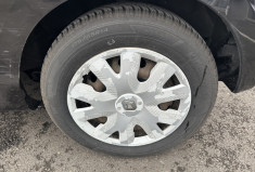 Renault Twingo 1.2 i  75 