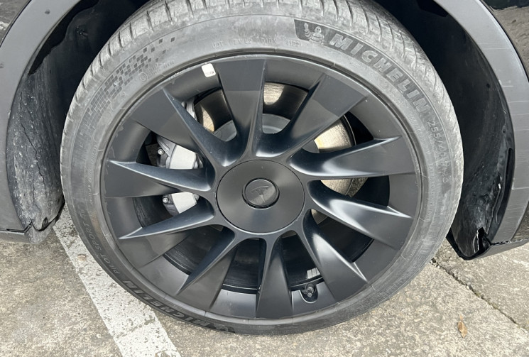 Tesla Model Y Standard RWD / 1ère Main / Jantes 20