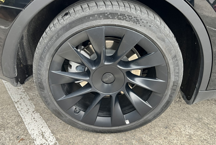 Tesla Model Y Standard RWD / 1ère Main / Jantes 20