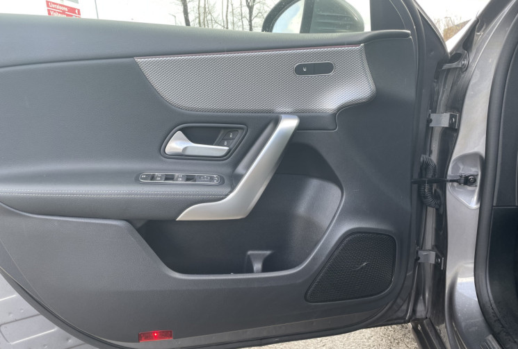 Mercedes Classe A 180d 116cv * Toit Ouvrant * Carplay * Caméra * Led d'ambiance * Sièges Chauffants
