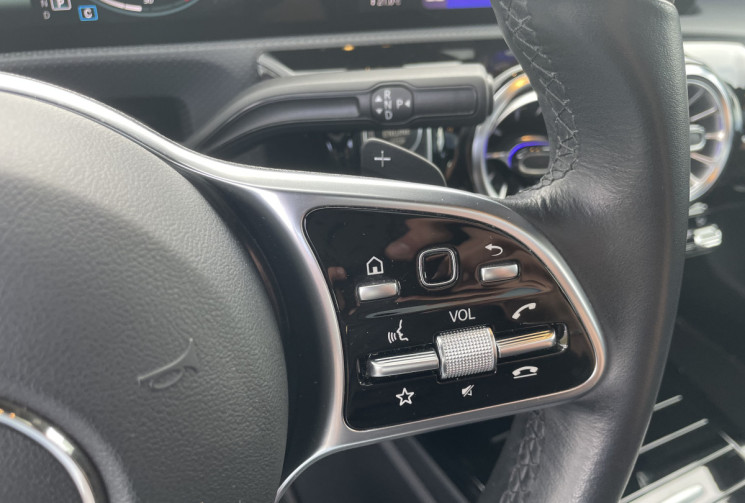 Mercedes Classe A 180d 116cv * Toit Ouvrant * Carplay * Caméra * Led d'ambiance * Sièges Chauffants