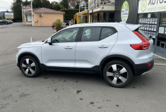 Volvo XC40 T2 1.5 Ti  129 cv MOMENTUM