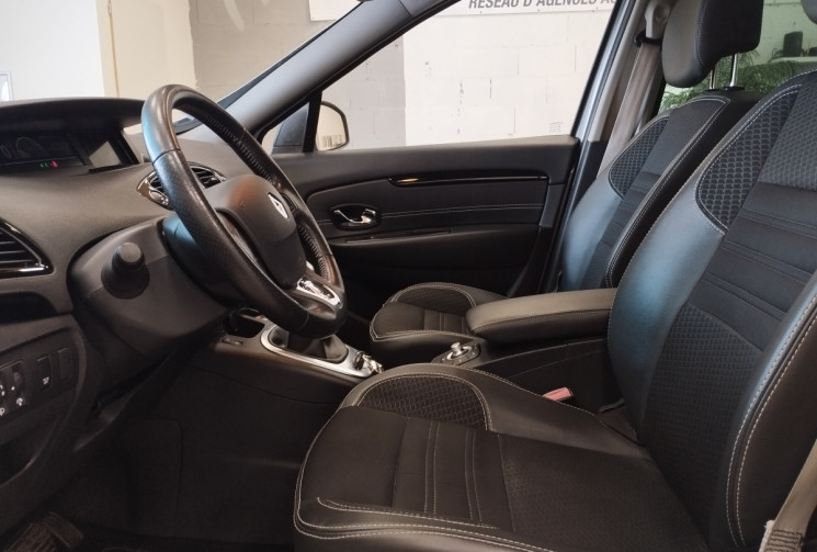 Renault Scénic 1.5 dCi 110ch Bose EDC Euro6 *TOIT OUVRANT* 