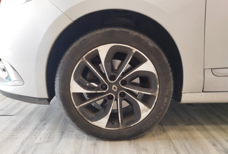 Renault Scénic 1.5 dCi 110ch Bose EDC Euro6 *TOIT OUVRANT* 