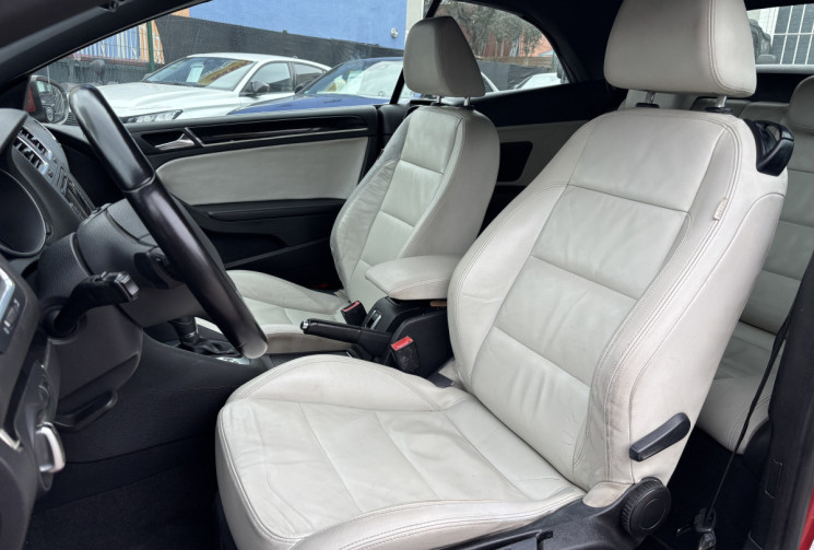 Volkswagen Golf VI CABRIOLET 2.0 TDI 140 Ch DSG6
