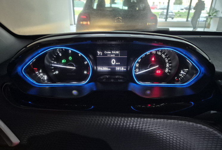 Peugeot 2008 1.6 HDi 92cv Allure GARANTIE 6 MOIS