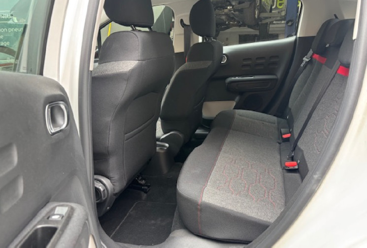 Citroën C3 1.2 83 cv origine France 1er main ETAT NEUF  / CARPLAY / GPS / CAMERA 