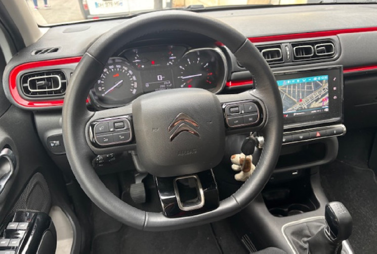 Citroën C3 1.2 83 cv origine France 1er main ETAT NEUF  / CARPLAY / GPS / CAMERA 