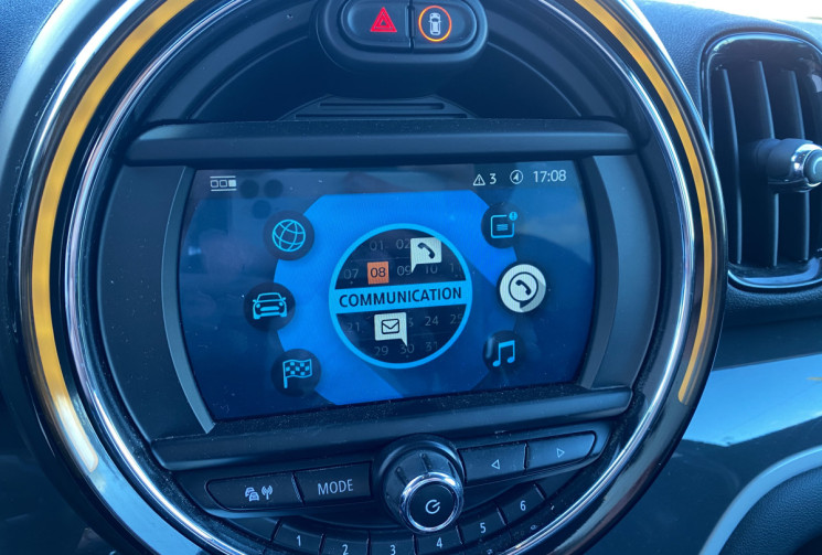 Mini Countryman 3 (F60) SE 1.5 i 224 CV ALL4 Steptronic6 136 CV + 84 CV BVA EDITION CHILI 2
