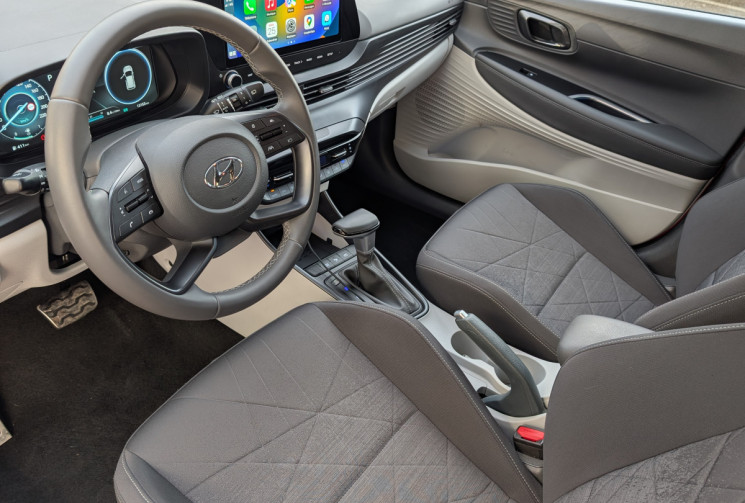 Hyundai BAYON 1.0 T-GDi 100 Ch Hybrid 48V Creative DCT-7 / Entretien Hyundai / Garantie constructeur