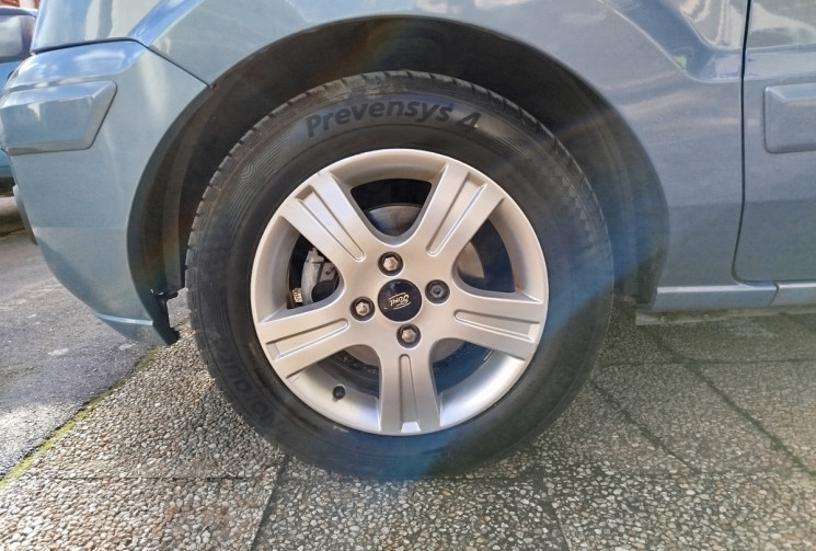 Ford FUSION 1.6 TDCi  90 ch 