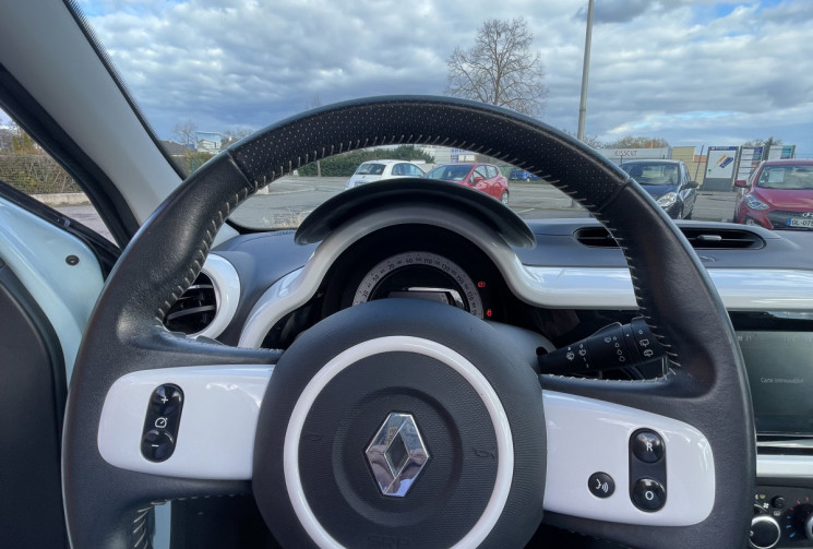 Renault Twingo III 0.9 TCe 90  INTENS  GPS CAMERA TOIT OUVRANT