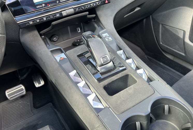 DS DS 7 Crossback 2.0 Blue HDi 180 EAT 8 Performance line - Toit ouvrant 