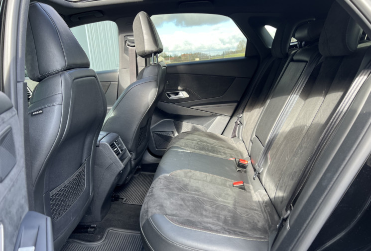 DS DS 7 Crossback 2.0 Blue HDi 180 EAT 8 Performance line - Toit ouvrant 