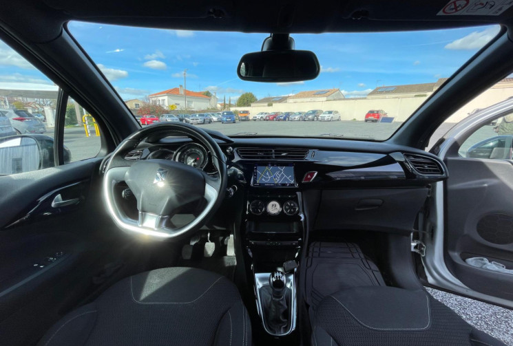 DS DS 3 CHIC 1.6 HDI 99 CV - BON ETAT - GARANTIE 12 MOIS