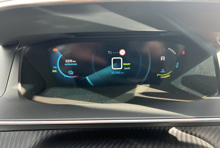 Peugeot 208 E Roadtrip  50 Kwh 136 cv