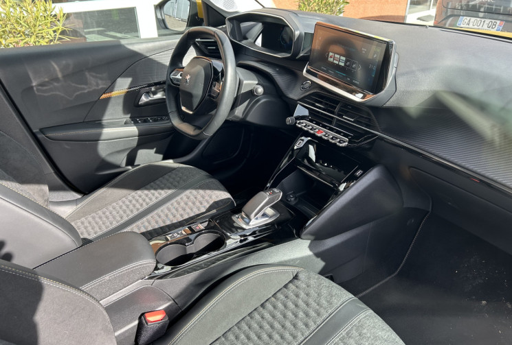 Peugeot 208 E Roadtrip  50 Kwh 136 cv
