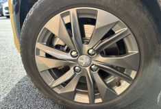 Peugeot 208 E Roadtrip  50 Kwh 136 cv
