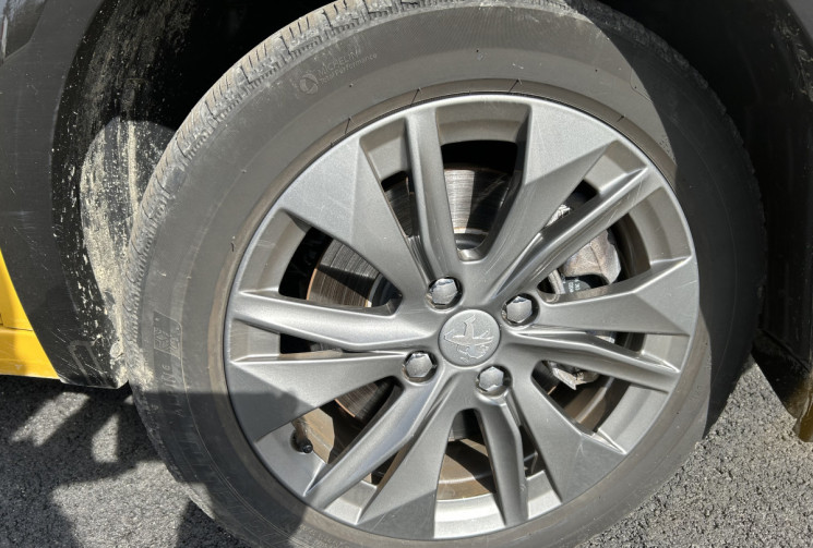 Peugeot 208 E Roadtrip  50 Kwh 136 cv