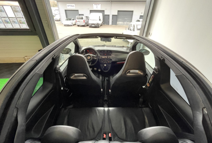Abarth 500C 1.4 Turbo T-Jet 135ch (distribution faite)