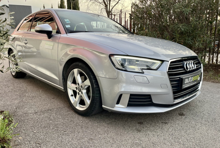 Audi A3 Sport TSI 115 cv / 72000km / 2017 / Super état / boîte manuelle / 3 portes 