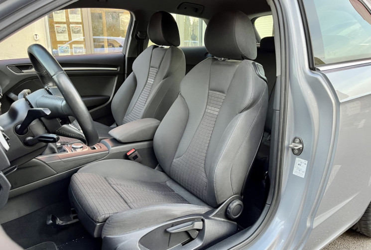 Audi A3 Sport TSI 115 cv / 72000km / 2017 / Super état / boîte manuelle / 3 portes 