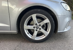 Audi A3 Sport TSI 115 cv / 72000km / 2017 / Super état / boîte manuelle / 3 portes 