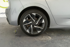 Peugeot 308 III 130 cv 1.2 PT ALLURE PACK DRIVE ASSIST PLUS GARANTIE 12 MOIS OFFERTE