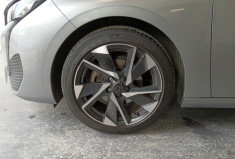 Peugeot 308 III 130 cv 1.2 PT ALLURE PACK DRIVE ASSIST PLUS GARANTIE 12 MOIS OFFERTE