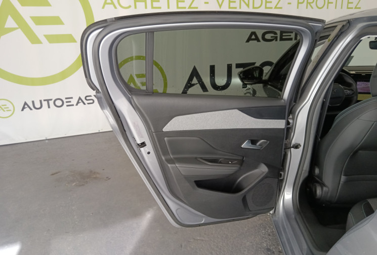 Peugeot 308 III 130 cv 1.2 PT ALLURE PACK DRIVE ASSIST PLUS GARANTIE 12 MOIS OFFERTE