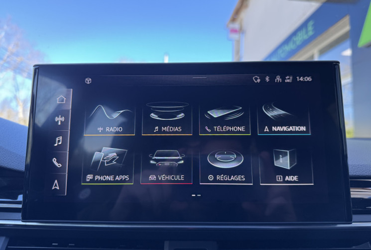 Audi RS4 Phase 2 2.9 TFSI V6 450 ch / Frein Ceramique / Pack Dynamic RS / Carbone int-ext / Full