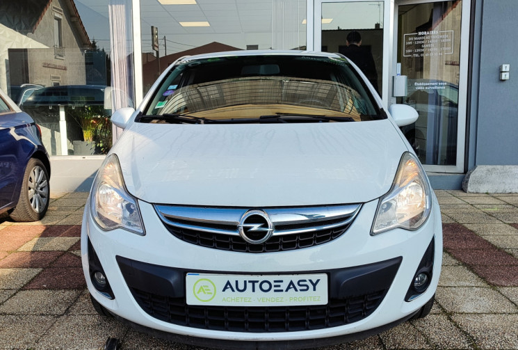 Opel Corsa D 3 portes Phase 2 1.0 i 65 cv
