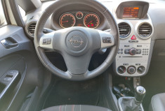 Opel Corsa D 3 portes Phase 2 1.0 i 65 cv