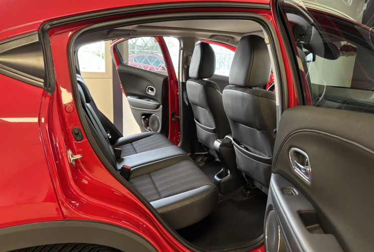 Honda HR-V 1.5 i-VTEC 16V FWD 130