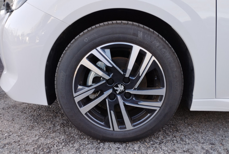 Peugeot 208 1.2 PureTech 100 Allure S&S BVM6 *NEUVE 0 KM*