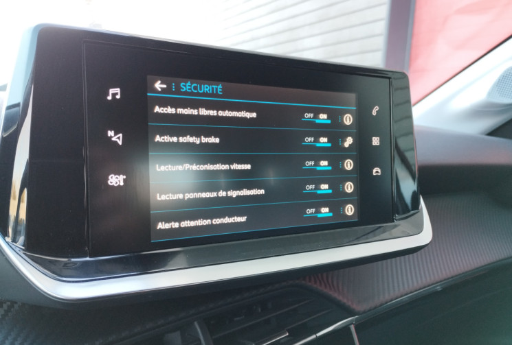 Peugeot 208 1.2 PureTech 100 Allure S&S BVM6 *NEUVE 0 KM*