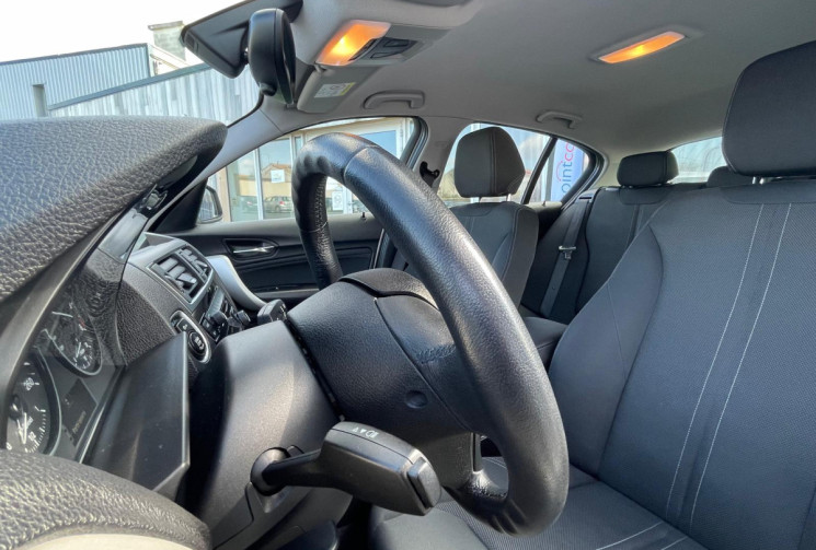 BMW Série 1 (F20) 114D 1.5 D 95CV - LOUNGE - ETAT IRREPROCHABLE - GARANTIE 12 MOIS