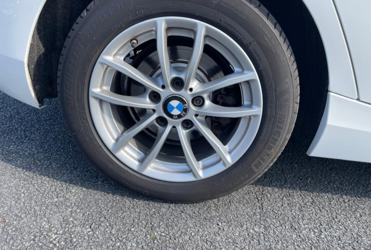 BMW Série 1 (F20) 114D 1.5 D 95CV - LOUNGE - ETAT IRREPROCHABLE - GARANTIE 12 MOIS