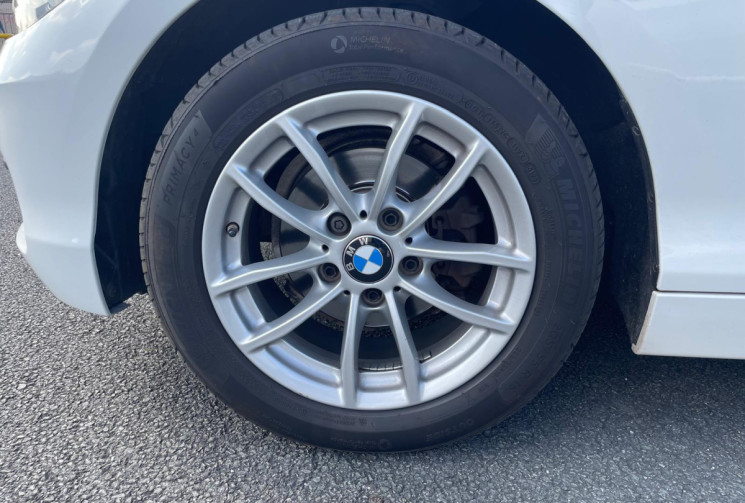 BMW Série 1 (F20) 114D 1.5 D 95CV - LOUNGE - ETAT IRREPROCHABLE - GARANTIE 12 MOIS