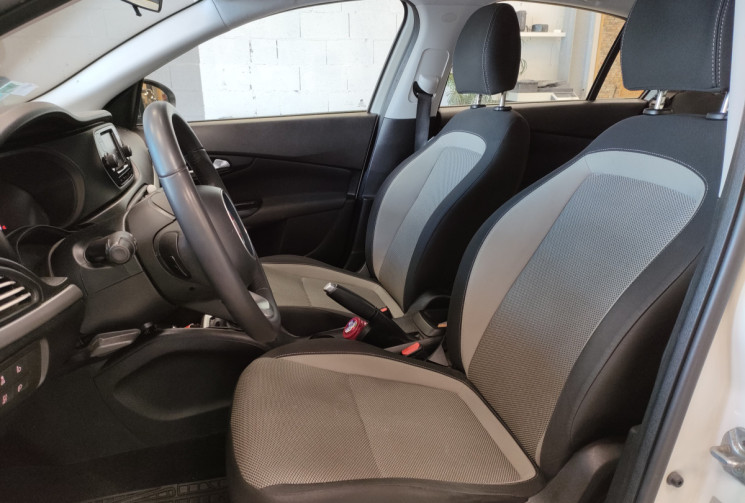 FIAT TIPO 1.4 95ch Easy MY18 SEDAN CT OK