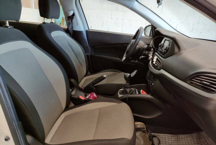 FIAT TIPO 1.4 95ch Easy MY18 SEDAN CT OK