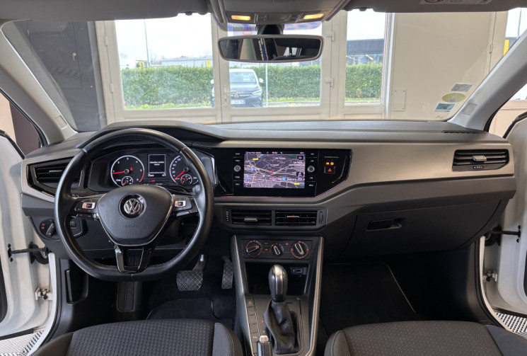 Volkswagen Polo VI 1.6 TDI DSG7 95 LOUNGE BUSINESS