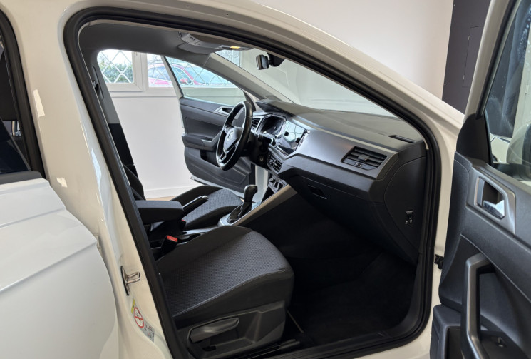 Volkswagen Polo VI 1.6 TDI DSG7 95 LOUNGE BUSINESS