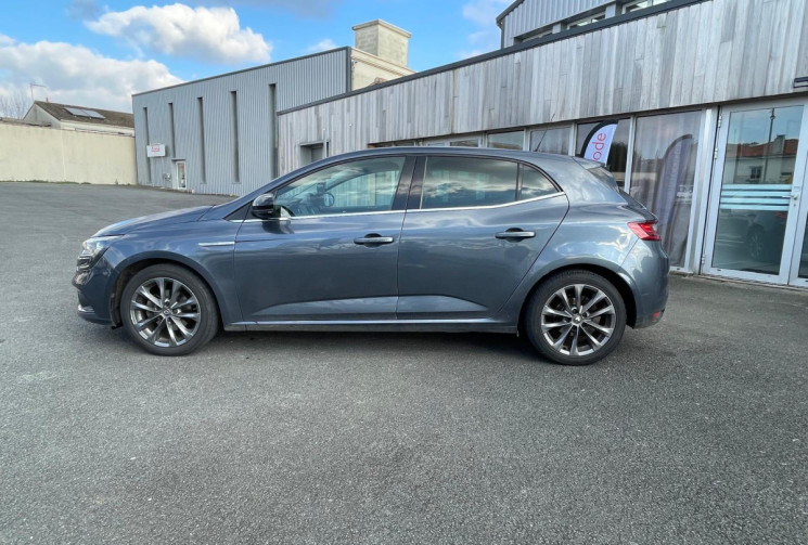 Renault Megane IV 1.5 DCI 110 HATCHBACK LIMITED  - GARANTIE 12 MOIS