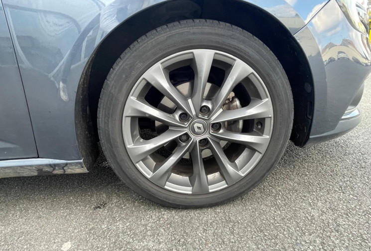 Renault Megane IV 1.5 DCI 110 HATCHBACK LIMITED  - GARANTIE 12 MOIS
