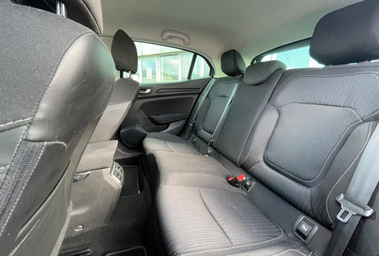 Renault Megane IV 1.5 DCI 110 HATCHBACK LIMITED  - GARANTIE 12 MOIS
